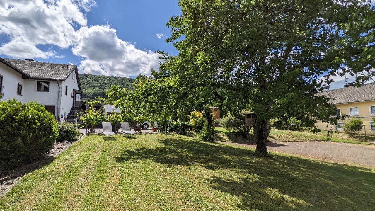 Weingut Harald Ludwig Lägenhet Osann-Monzel Exteriör bild