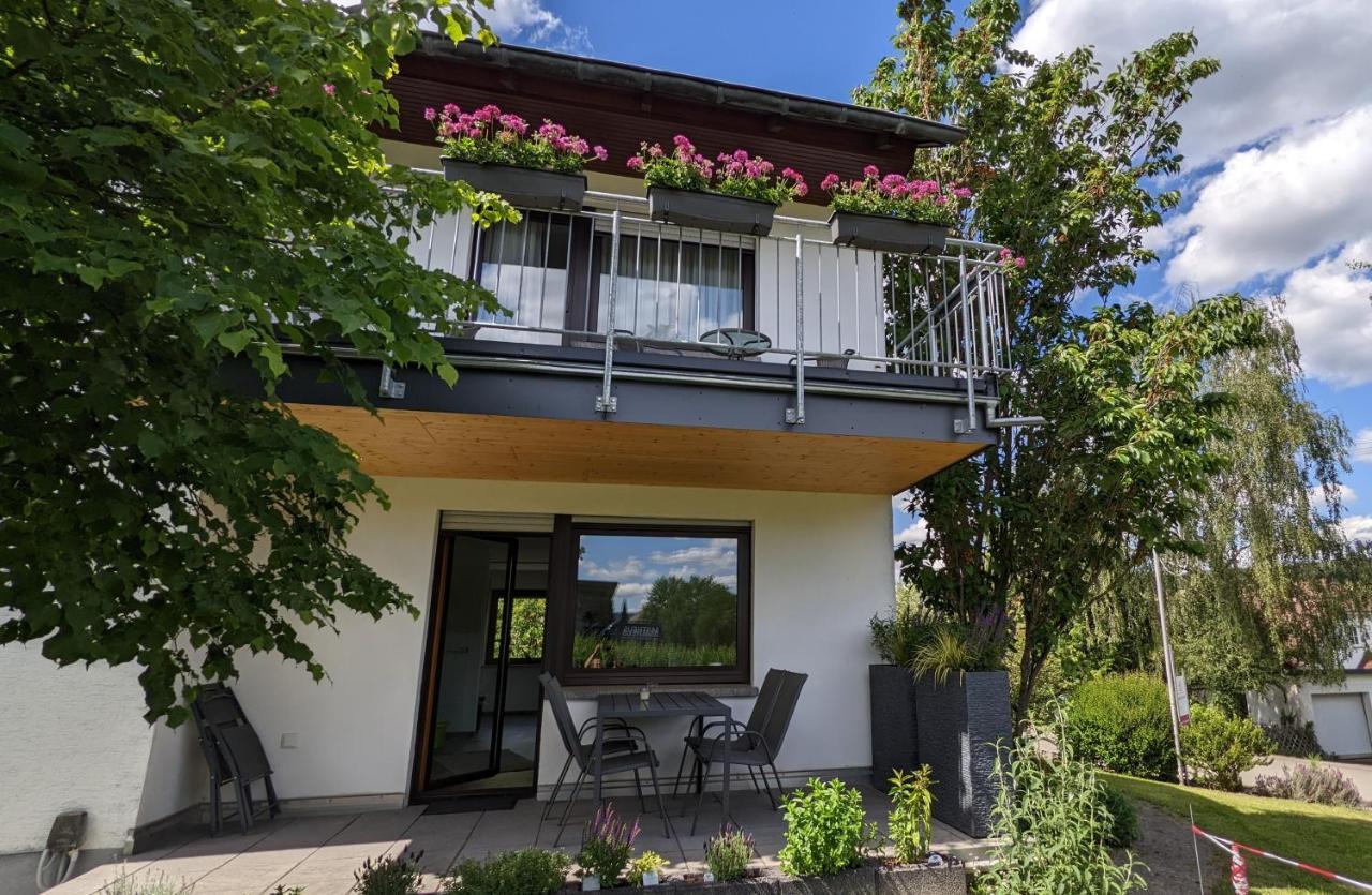 Weingut Harald Ludwig Lägenhet Osann-Monzel Exteriör bild